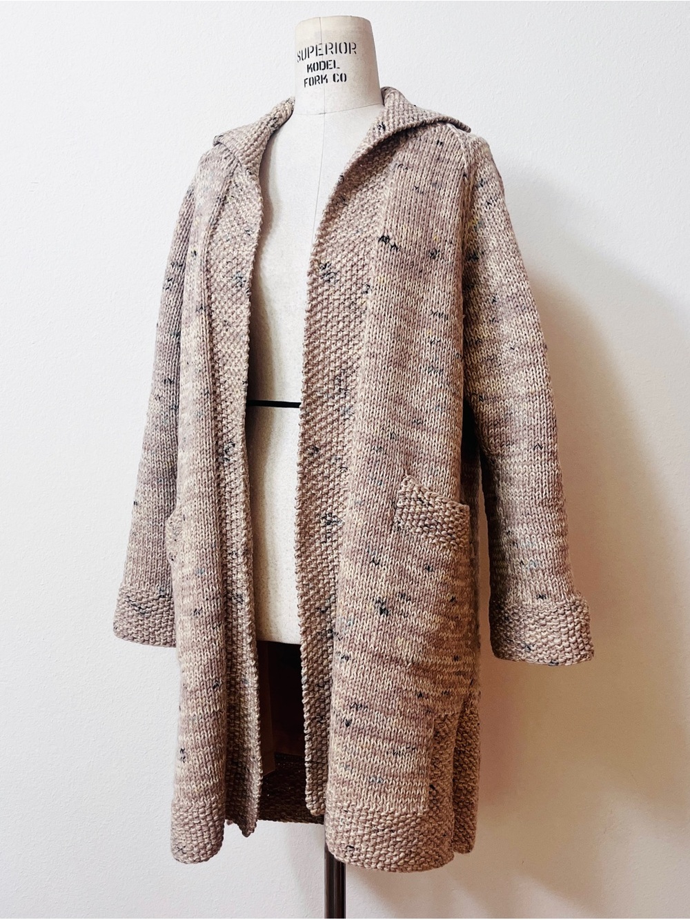 Gorgeous Vintage 70s Hand knit Sweater Coat / Cardigan Sweater